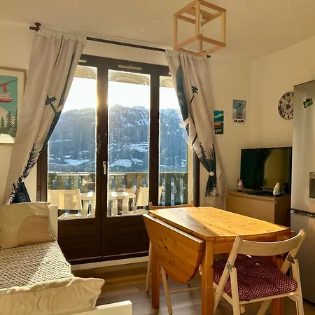 Instant Soleil - Wifi - Vue - Balcon - Parking *